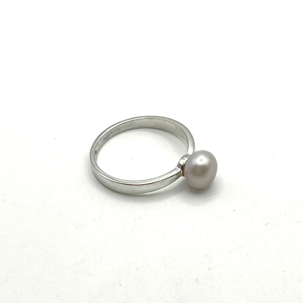 Sterling Silver 925 Grey Freshwater Pearl Solitaire Ring‎ Size 6.75 Minimalist